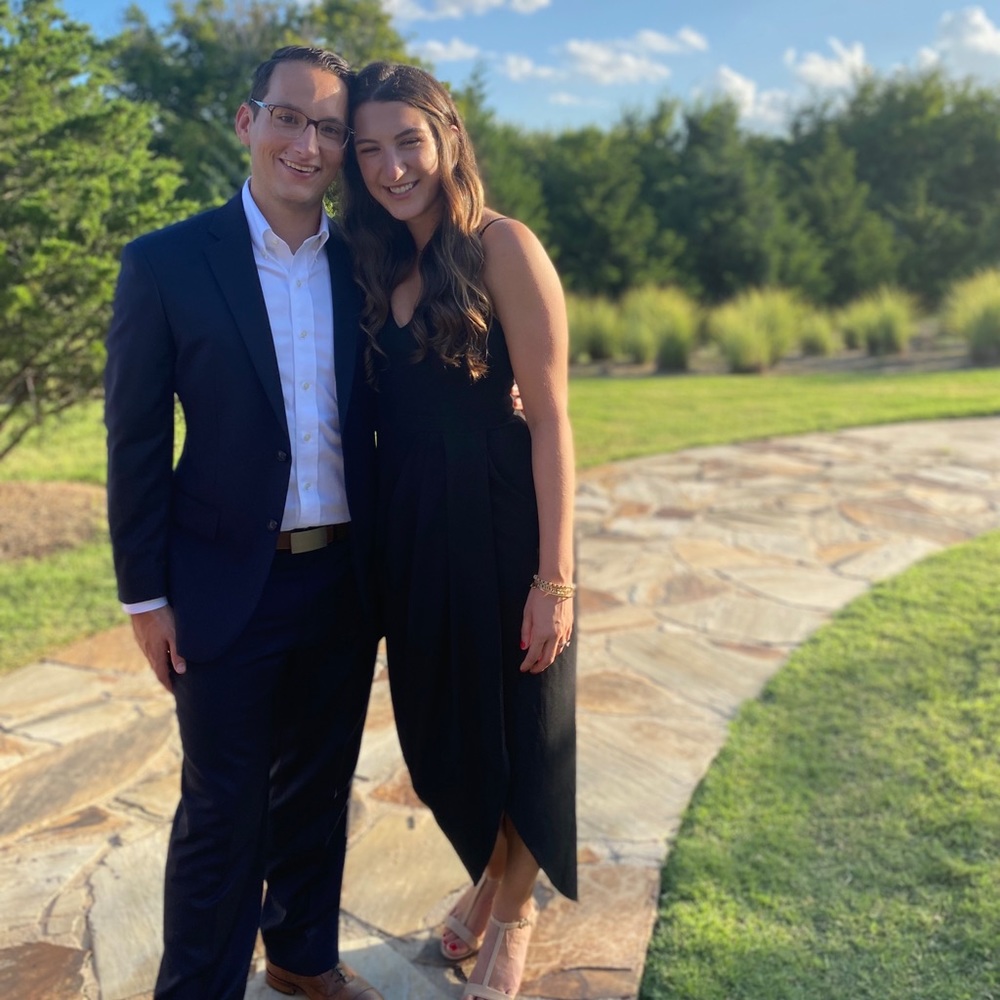 Meet your Poshers, Conor & Dayna